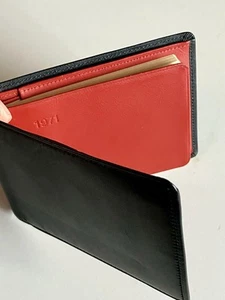 VTG 1971 Hannover Oldenberg Black Leather Wallet Red Interior & Calendar - Picture 1 of 17
