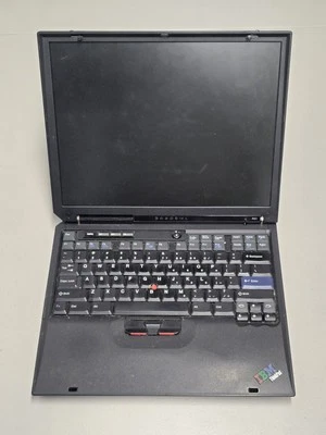 Portátil IBM Thinkpad R31 2656 Windows XP - Sin batería - SIN PROBAR COMO ESTÁ PARA REPUESTOS Foto 1 de 4