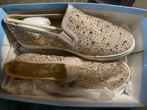NEU ANTONIO MELANI Garner SPITZE MIT KLAREN STRASSSTEINEN beige SCHUHE GRÖSSE 7M - Bild 1 von 6