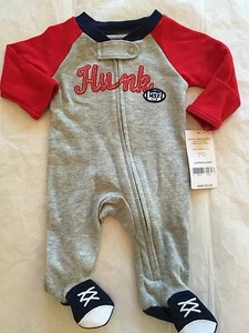 Carters Baby Jungen Einteiler Schlaf & Spiel Outfit Neu mit Etikett Hunk MVP Fußball - Bild 1 von 3