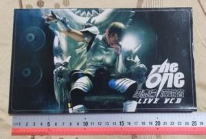 新加坡压制 周杰伦 Jay Chou 2002 The One 演唱会 Live 2VCDs+演唱会纪念册+长外纸盒/限新马地区发行 IFPI 7912 - Picture 1 of 14