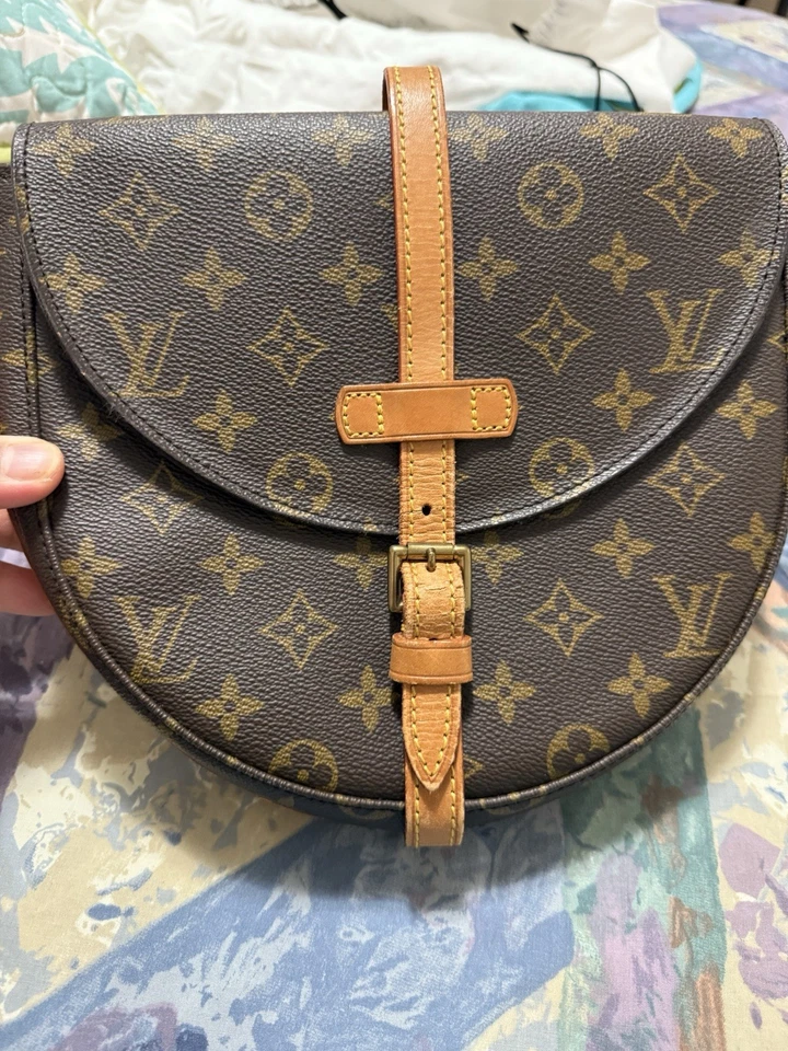 Bolso de Hombro Louis Vuitton Chantilly GM Marrón Lona/Cuero Foto 1 de 4