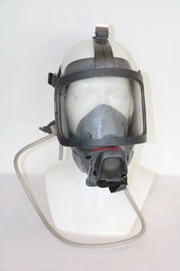 Interspiro Vollgesichtsmaske GEBRAUCHT Grau Gummi Airsoft Fun Geschenk Feuerwehr SCBA - Bild 1 von 7