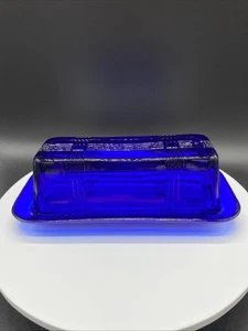 Hazel Atlas "Criss Cross Cobalt" 6 3/4 Inch Quarter Pound Butter Dish - Picture 1 of 6