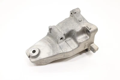 2016 - 2019 MERCEDES GLC300 X253 ENGINE RIGHT FRAME MOUNT BRACKET SUPPORT OEM - Image 1 of 4