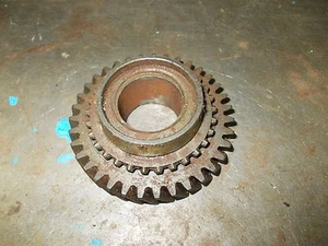 Gang 2 Getriebe Austausch Renault DAUPHINE Transmission Gang - Bild 1 von 3