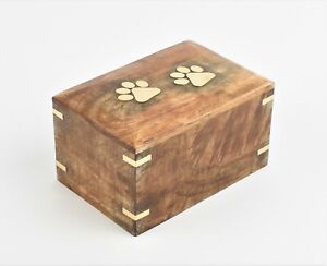 Wooden Casket Cremation Ashes Urn for Pet/Cat/Dog With Paw Design In Two Sizes