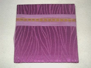 ANCIENNE BOURSE /VIOLETTE / RELIGIEUX/EGLISE/NO CHASUBLE/NO AUBE/15 - Picture 1 of 1