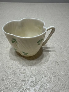 Belleek Ireland Harp Shamrock Cup Green Mark H8 - Bild 1 von 5