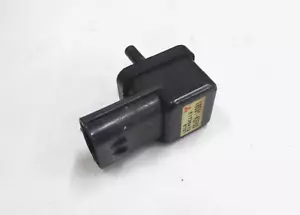 2001-2014 Suzuki Boulevard C50 M50 VL800 C90 Pressure Sensor OEM 18591-42F00 - Picture 1 of 8