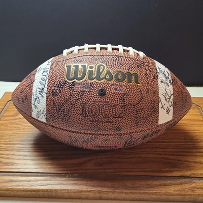 2011 Arkansas Razorbacks Autographed Football Ryan Mallett Tyler Wilson & Team🏈 - Image 1 of 4