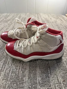 Nike Air Jordan 11 Zapatos Retro Juveniles Talla 1.5Y Rojo Cereza Patente 378039-116 - Imagen 1 de 9