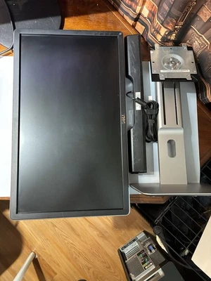 Dell P2214Hb 22” LED Monitor w/ Stand + Dell AC511 Soundbar – Tested - Image 1 of 4