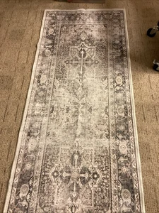 RUGGABLE Kamran Hazel Rug COVER Machine Washable 2.5’ X 7’ EUC! - Picture 1 of 6