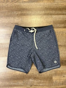 Vuori Shorts Mens 32 Blue Cheetah Print Cruise Boardshort Running Swimming Yoga - Picture 1 of 7