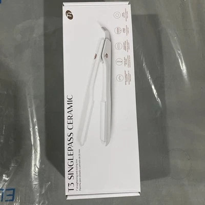 T3 SinglePass 1" Flat Iron Straightener - White - Image 1 of 2