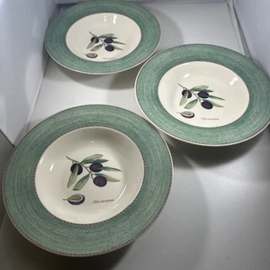 Wedgwood Sarah’s Garden Olea Europaea Soup Bowls - Picture 1 of 7