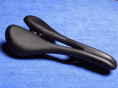 SILLÍN OURA ESPECIALIZADO RIELES TITANIO 143MM NEGRO EXCELENTE ESTADO Foto 1 de 4