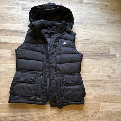 Snozu Women’s Black Medium 50% Down Feather Vest, Detachable Hood, Layering Ski - Image 1 of 4