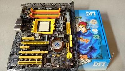 DFI LANParty UT nF4 Ultra-D Motherboard AMD Socket 939 PCIe Nvidia nForce - Image 1 of 4