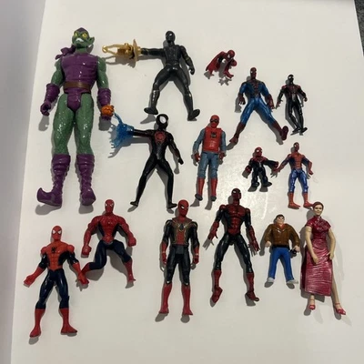 Lot Of 15 Vintage/Modern Spider Man Figure Toybiz, Has to Marvel Legends Marvel - Image 1 of 4