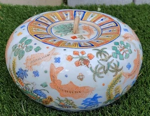 Vintage Chinese Wucai Squash Covered Fish Jar Honorific Jiajing Reign Mark - Picture 1 of 12