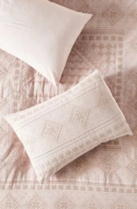 NWT Anthropologie Embroidered Daisia Pillow Standard Sham in Mauve Pink ONE SHAM - Picture 1 of 2
