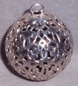 Neiman Marcus John Hardy Designer 3D Sterling Filigree Ball Christmas Ornament - Picture 1 of 4