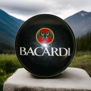 SELTENES RUNDES SCHILD BACARDI RUM FLEDERMAUS DISPLAY MANCAVE BAR PUB 17 ZOLL - Bild 1 von 2