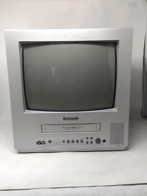 Panasonic TX-14GV1 - 14 inch CRT Television VHS Combi - See Description  - Image 1 of 4
