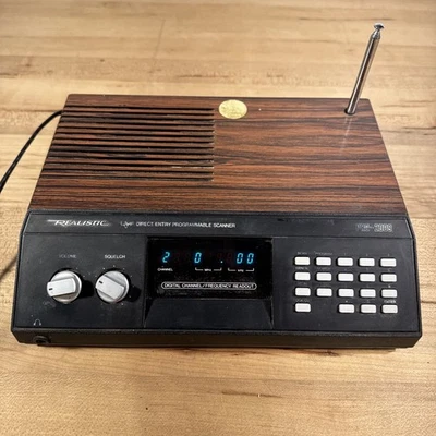Realistic Pro-2009 Direct Entry Programmable Scanner With Antenna Tested Works. - Image 1 of 4