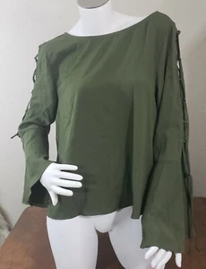 Top Gianni Bini Verde Manga Larga Campana Talla L - Imagen 1 de 8