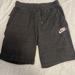 Nike Herren Sportswear Advance 15 Sweatshorts schwarz Größe Medium Fleece sportlich - Bild 1 von 8