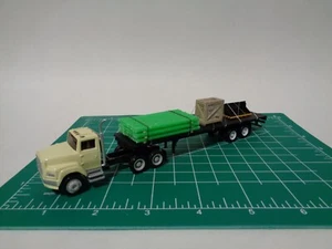 IHC 1:87 Ford Traktor mit Ertl 1:87 Pritschenanhänger mit Sonderladung - Bild 1 von 8