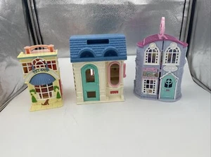 Fisher Price Sweet Streets Pet Shop Parlor, Beauty Salon Play and 1995 Pet Shop - Picture 1 of 7