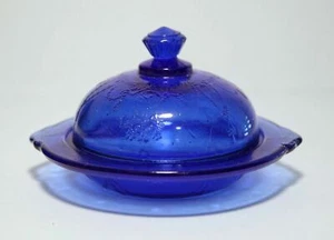 Vidrio Mosser, vidrio azul, plato de mantequilla en miniatura, nuevo stock antiguo en caja original - Imagen 1 de 12