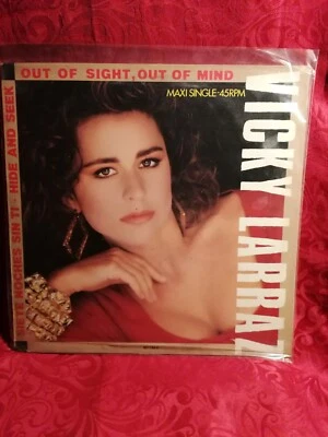 Vicky Larraz - Out Of Sight, Out Of Mind (12") MAXI 45T - Photo 1/4