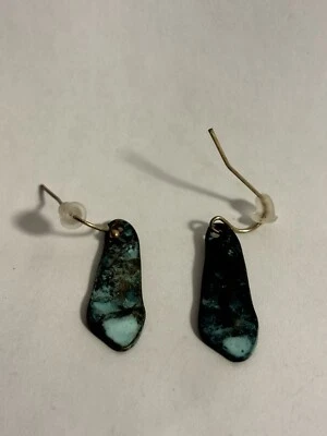 Pendientes de lágrima turquesa áspera de cobre natural hechos a mano artesanalmente raros Foto 1 de 4