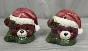Vintage Christmas Bears Benchmark 1992 Salt & Pepper Shaker with Stoppers - Picture 1 of 8