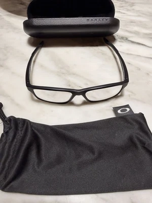 Oakley OY8002-0149 Eyeglass Kid's Crosslink XS 49-14-122 Satin Black Frame Case - Image 1 of 4
