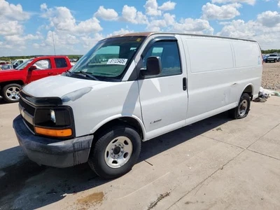 (LOCAL PICKUP ONLY) AC Condenser Fits 03-24 EXPRESS 2500 VAN 616937 - Imagem 1 de 4