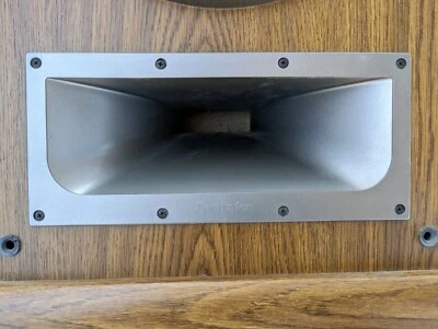 Bocina de bajo Technics para bocina de salida de aire de puerto modelo SB-2840 con espantalla de montaje Foto 1 de 4