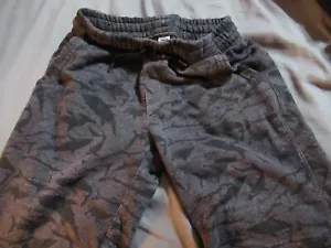 Old Navy: Boys (10-12)  Black Shorts With Drawstrings And Pockets - Picture 1 of 5