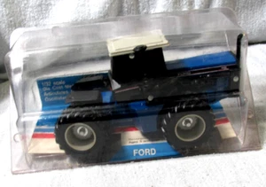 1/32 Scale Models Ford 846 2 4WD Tractor With Duals New In Clampack Made USA - Picture 1 of 8