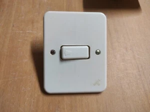 Domino - Pulsante 1P 6A ( BTICINO cod. 1102N ) - Foto 1 di 2