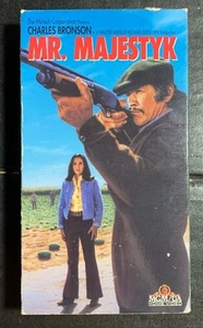 Mr. Majestyk (VHS, 1992 Release) - Picture 1 of 6