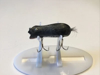 Señuelo de pesca en agua Creek Chub 6380 con tapa de ratón negro 🎣. Foto 1 de 4