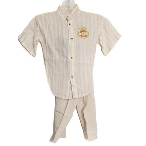 A & R Fashions Größe 4 Jungen beige gestreift Kurta Pyjama Set mit Gold Stickerei - Bild 1 von 8