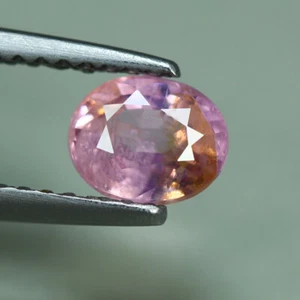 0.94 Cts_Outstanding !! Lustrous_100 % Natural Unheated Pink Sapphire_Srilanka - Picture 1 of 3