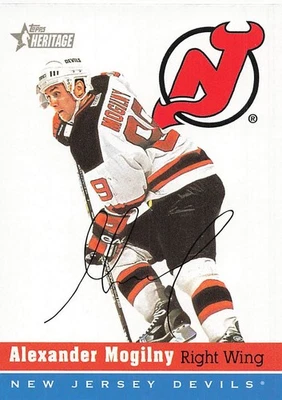 ALEXANDER MOGILNY 2000-01 TOPPS HERITAGE HOCKEY #71 - Image 1 of 2